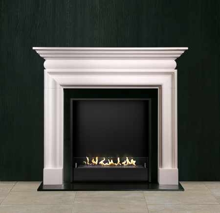 Биокамин в мраморном портале Firezo Altamarea Биокамин в мраморном портале Firezo Altamarea