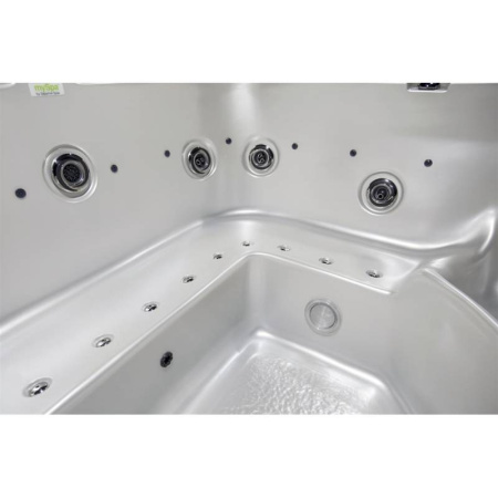 Гидромассажный спа-бассейн Sapphire Spas MySplash